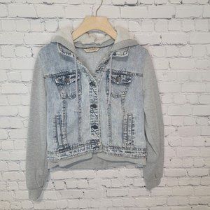 Highway Jeans Acid Wash Jean Jacket with Gray Knit Sleeves Sz L